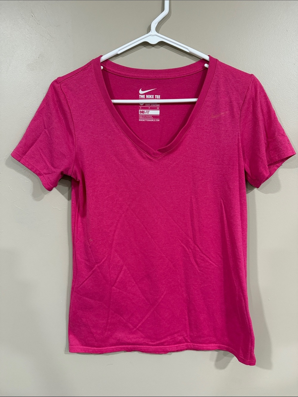 Nike Short Sleeve Dri-FIT Tee in Hot Pink